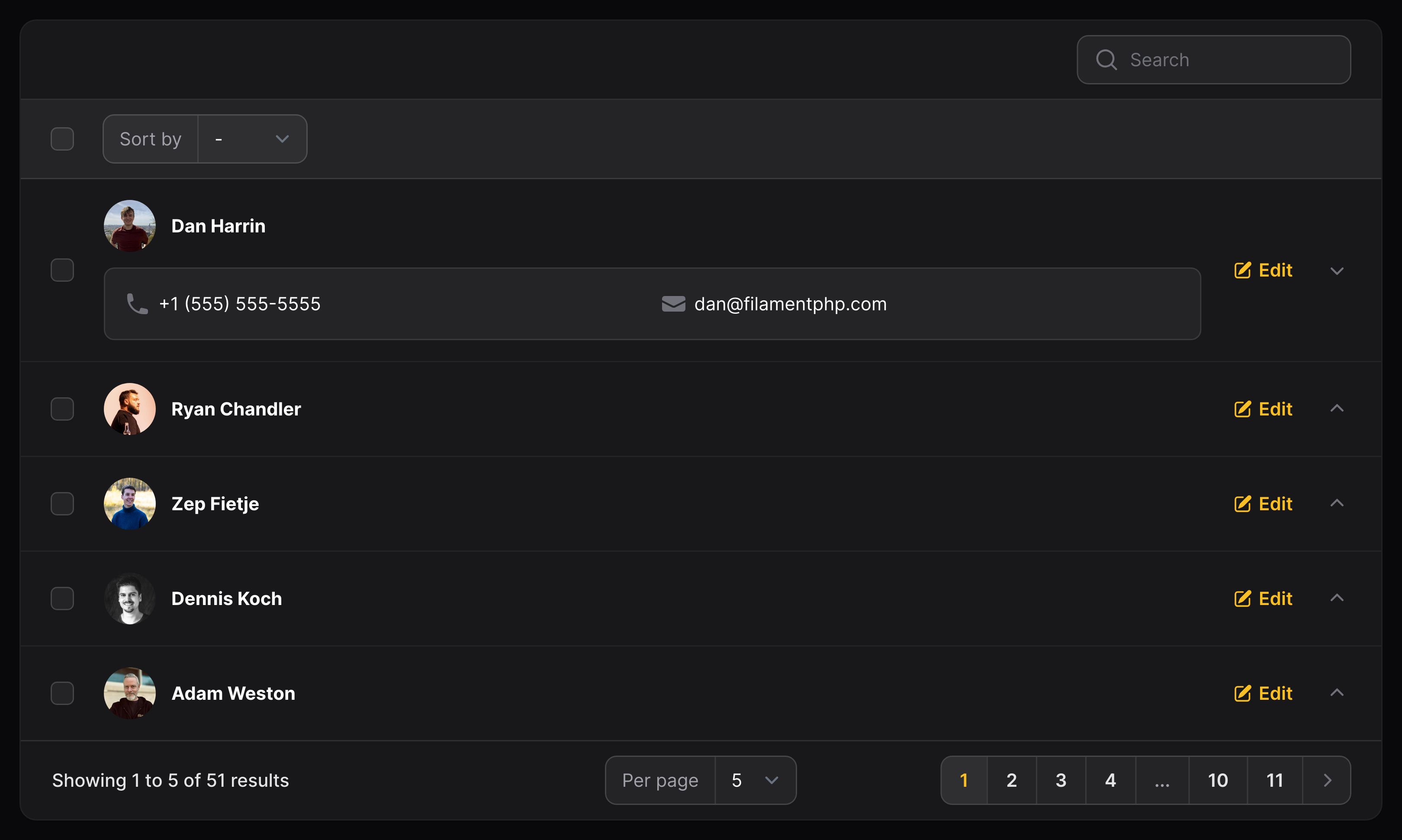 Table with collapsible content